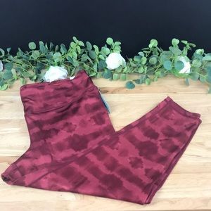 Id Ideology Plus Size Tie-Dyed Reversible Cropped Leggings